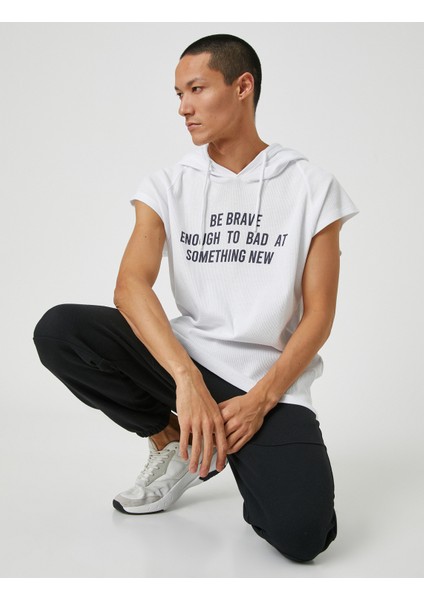 Basic Kapşonlu Spor Oversize Tişört Slogan Baskılı Kolsuz