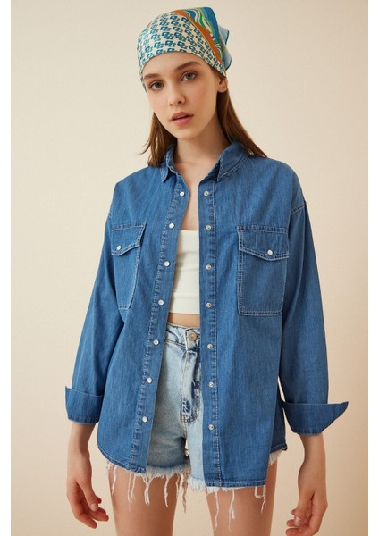 Kadın Mavi Çift Cepli Basic Jean Çıtçıtlı Kot Gömlek HZL22S-BD139971
