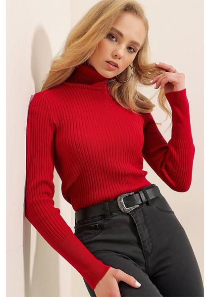 Kadın Kırmızı Boğazlı Fitilli Triko Balıkçı Yaka Kazak HZL22W-BD1445001