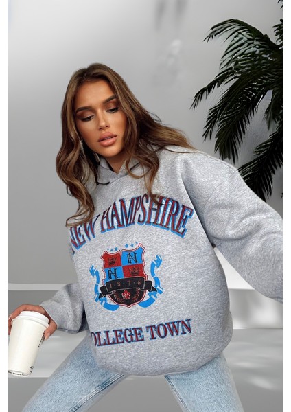 Baskılı Kapşonlu 3 Iplik Sweatshirt fiyatları
