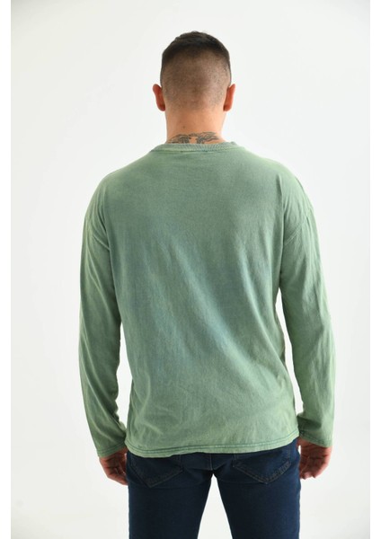 Erkek Yeşil Special Baskı Asit Yıkamalı Cep Detay Uzun Kol T-Shirt modelleri