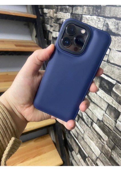 iPhone 14 Pro Max Puffer Şişme Kılıf Iç Kısmı Kadifeli Kapak Lacivert