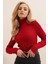 Kadın Kırmızı Boğazlı Fitilli Triko Balıkçı Yaka Kazak HZL22W-BD1445001 2