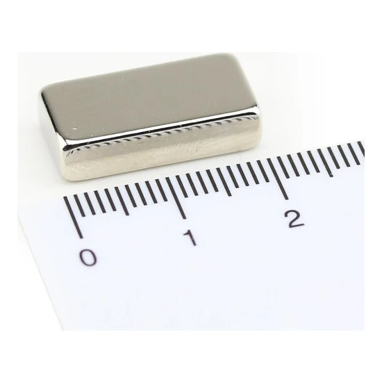 Dünya Magnet Neodyum Mıknatıs Dikdörtgen 20X10X5 mm