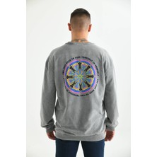 Moviment Erkek Gri Asit Yıkama Sırt Baskı Detaylı Sweatshirt