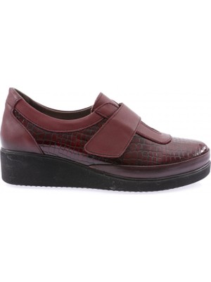 DGN 435-23Y Kadin Cirtli Comfort Ayakkabi