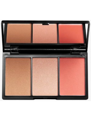 Oriflame The One Ultra İnce Sıkıştırılmış Pudra ile Kontür Kiti, İpeksi Yapı ve Uzun Süre Kalıcı