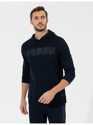 Pierre Cardin Erkek Lacivert Standart Fit Sweatshirt 50261567-VR033