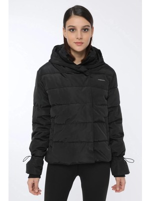 Lumberjack Karina Coat Short Buffer Uzun Kol Kapüşonlu Düz Kısa Kadın Şişme Mont Siyah V1