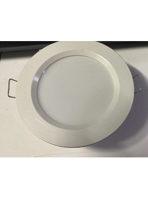 Mutech 10 Adet 6 W Led Spot Lamba Beyaz Kasa ve Beyaz Işık ( Delik Çapı 7 cm )