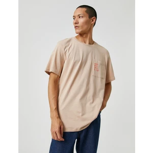 Basic Tişört Slogan Baskılı Cep Detaylı Bisiklet Yaka