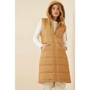 Kadın Camel Sabit Kapüşonlu Astarlı Uzun Şişme Yelek HZL22W-BD151401