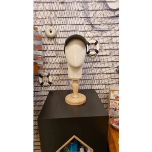 Manken İstanbul Erkek Kumaş Kaplı Ahşap Standlı Polyester Kafa Mankeni Aksesuar Mankeni Şapka Mankeni Peruk Mankeni