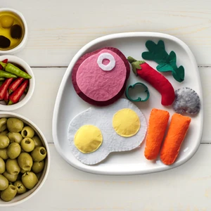 8 Parça Yumurta Biftek Biber Havuç Organik Keçe Oyuncak Seti - Organic Felt Toys