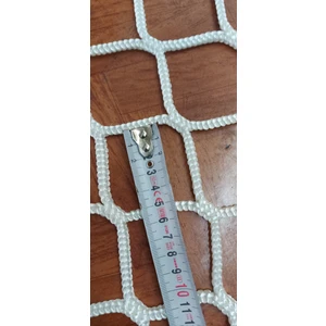 Kare Safety 6 mm Kalınlıkta 5x5 Göz Aralığı 1x1 Metre  Kedi ve Çocuk Emniyet Filesi