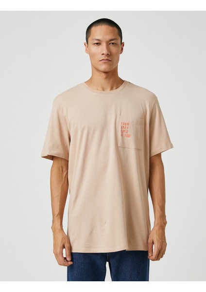 Basic Tişört Slogan Baskılı Cep Detaylı Bisiklet Yaka modelleri