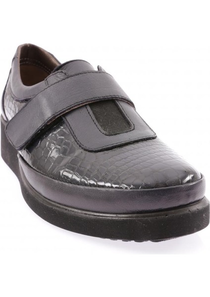 435-23Y Kadin Cirtli Comfort Ayakkabi fiyatları