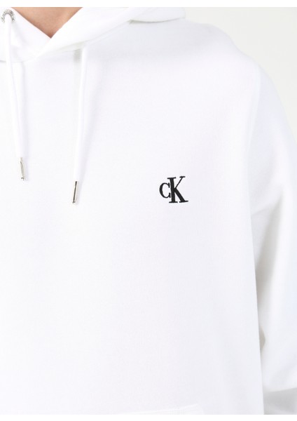 Bisiklet Yaka Beyaz Erkek Sweatshirt indirimleri