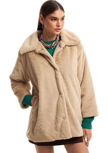 Cepli Peluş Mont Bej