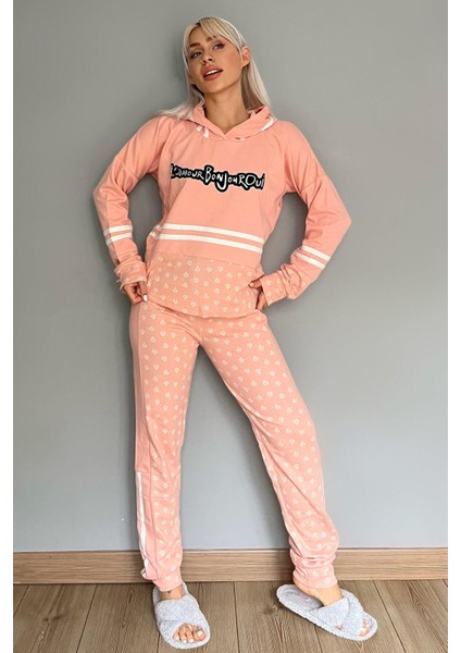 Somon Bonjour Street Desenli Yumoş Örme Pijama Takımı