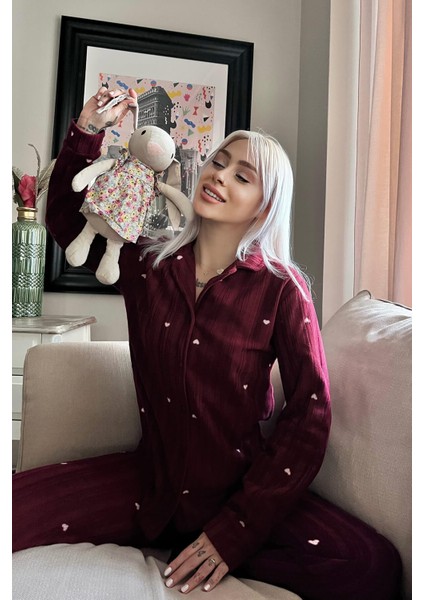 Bordo Kalp Desenli Önden Düğmeli Peluş Polar Pijama Takımı fiyatları