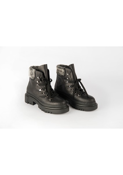 Deri Kürk Detaylı Kadın Bot fiyatları