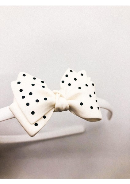 Renkli Fiyonk Modelli Çocuk Taç modelleri