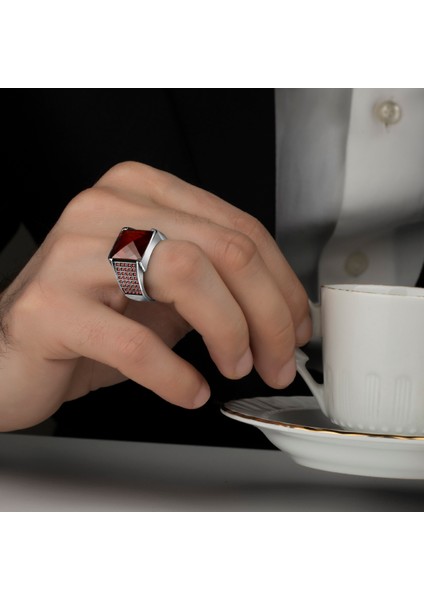 Zirkon Taşlı Modern Gümüş Erkek Yüzük