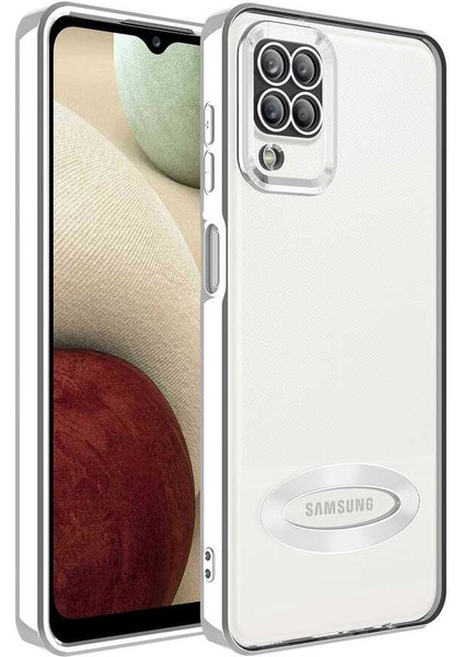 Samsung Galaxy M12 Kılıf Logo Gösteren Parlak Kenarlı Kamera Lens Korumalı Şeffaf Omega Silikon Kapak