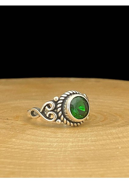 925 Ayar Zümrüt Taş Otantik Üst Kalite Gümüş Yüzük modelleri