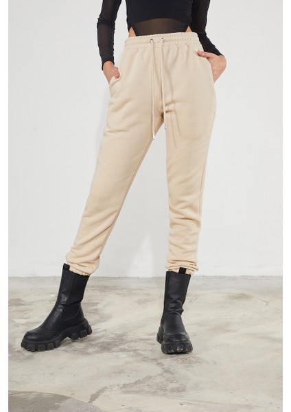 Kadın Basic 3 Iplik Şardonlu Paçası Lastikli Kalın Jogger Eşofman Altı fırsatları