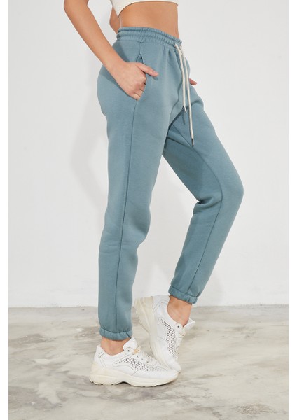 Kadın Basic 3 Iplik Şardonlu Paçası Lastikli Kalın Jogger Eşofman Altı modelleri