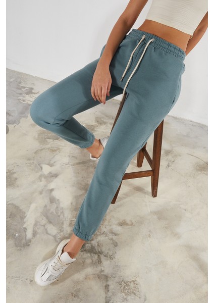 Kadın Basic 3 Iplik Şardonlu Paçası Lastikli Kalın Jogger Eşofman Altı fırsatları