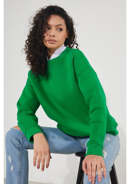 Kadın Bisiklet Yaka Uzun Kollu Basic 3 Iplik Şardonlu Sweatshirt