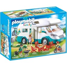 Playmobil Family Camper 70088