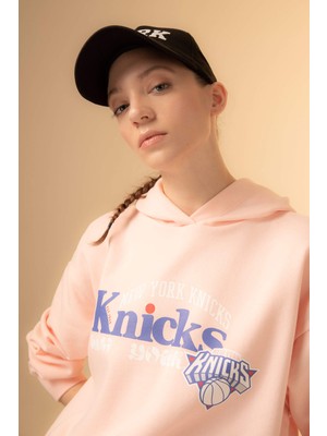 DeFacto Fit NBA New York Knicks Kapüşonlu Sweatshirt Z2300AZ22WN