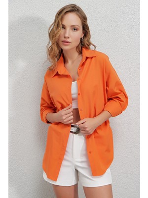 Hazelin Kadın Oranj Oversize Yandan Yırtmaçlı  Ip Büzgülü  Gömlek HZL23W-BD1201321