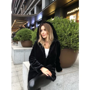 Peluş Kadın Kaban