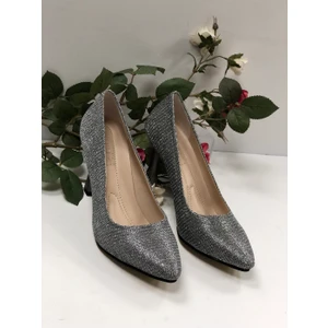 KAFKASLAR AYAKKABI Yeni Model 9 cm Kadeh Topuk Bayan Stiletto Ayakkabı