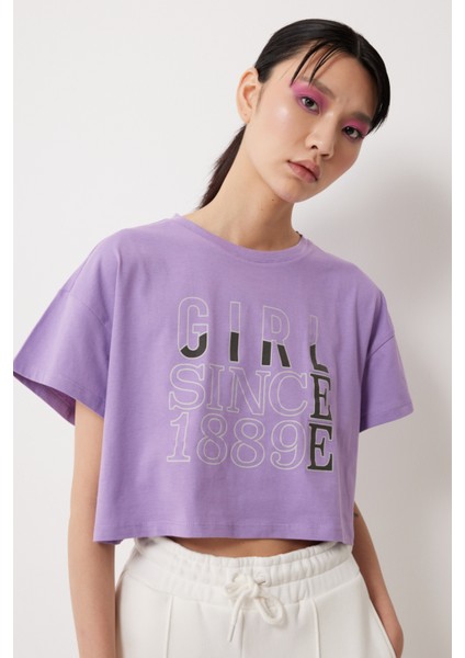 Loose Fit Rahat Kesim %100 Pamuk Bisiklet Yaka Mor Tişört fiyatları