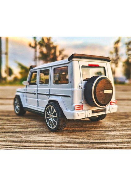 Benz G63 Koleksiyon Metal 12CM Jip Beyaz fırsatları