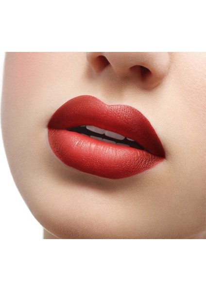 Dudak Dolgunlaştırıcı & Dudak Parlatıcı Nemlendirici Etkili modelleri