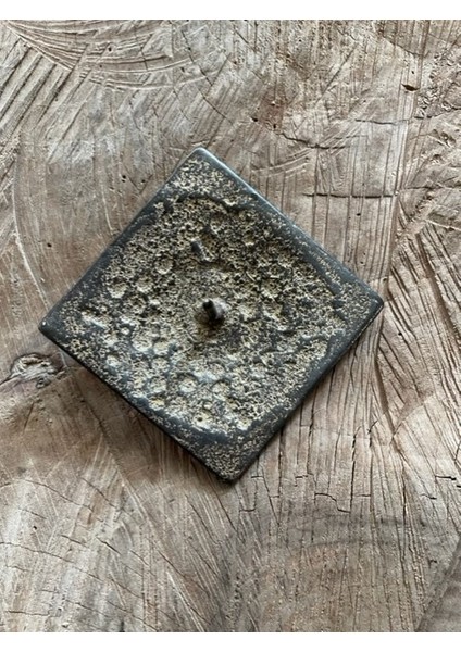 Dökme Pirinç Kare Antik Bronz Kabara Raptiye Çivisi 5,5 cm 1 Adet fiyatları
