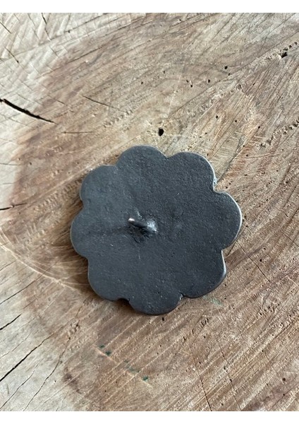Pirinç Papatya Antik Oksit Kabara Raptiye Kapı Çivisi 5,5cm 1ADET fiyatları