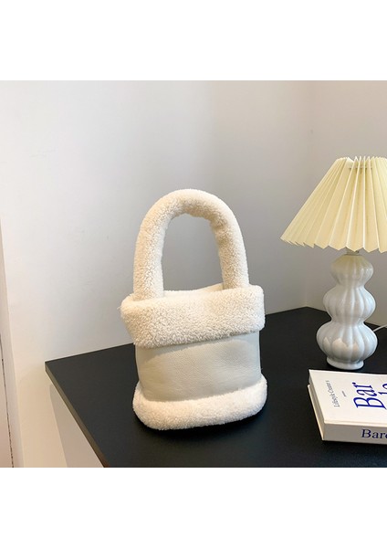 Moda Çanta Peluş Çanta Sevimli Kova Çanta Kore Versiyonu Kadın Çanta Sonbahar ve Kış Yeni Tüylü Kadın Çanta Kuzu Yün Çanta (Yurt Dışından)