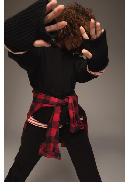 Fit Oversize Fit Kapüşonlu Polar Sweatshirt Z3731AZ22WN fiyatları