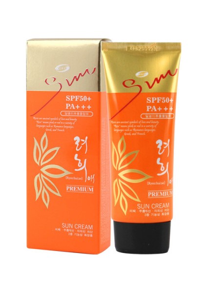 Premium Sun Adenozin Içeren Yapışkan His Bırakmayan Leke Karşıtı SPF50+PA+++ Uva&uvb Güneş Kremi