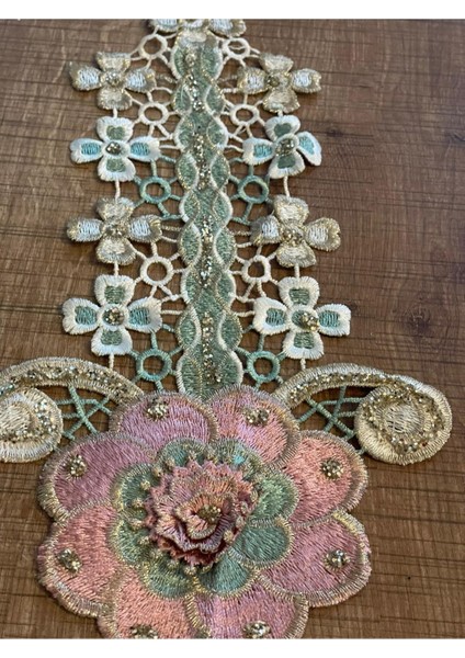 29X15 cm Tasarım Nakış Işleme Simli Kabaartma Çiçekli Aplike fiyatları