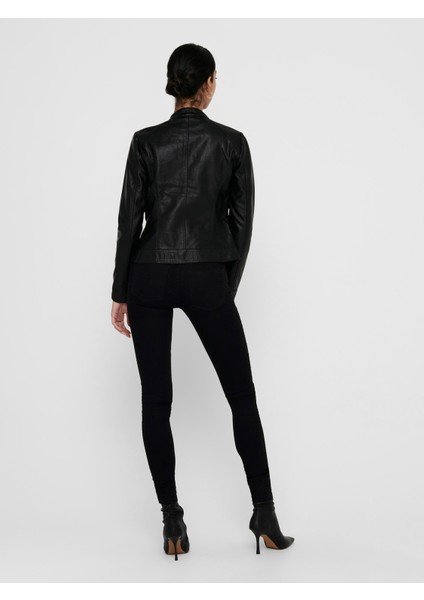 Kadın Deri Ceket Siyah Renkli Şık Tasarım ile Günlük Kullanıma Uygun fırsatları