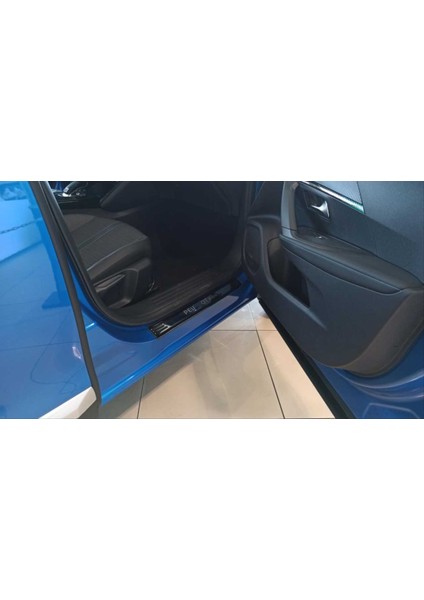 Peugeot 2008 Kapı Esık Nıkelajı - Tıtanyum Siyah modelleri